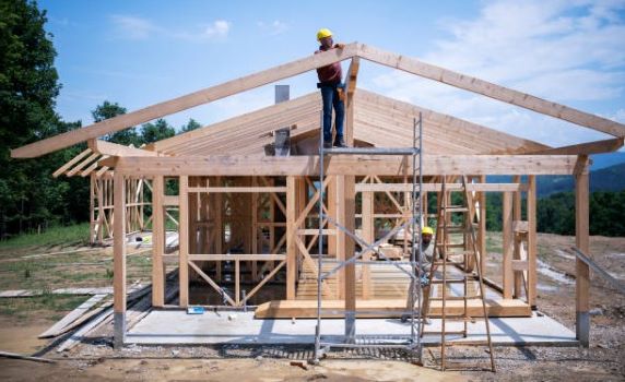 Toit Rouge(GS Offoumou): Constructions à Louer - 500m2 - 2Pièces - 60 000/m